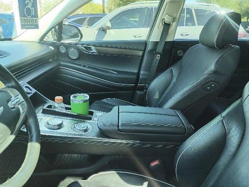 2023 Genesis GV80 2.5T