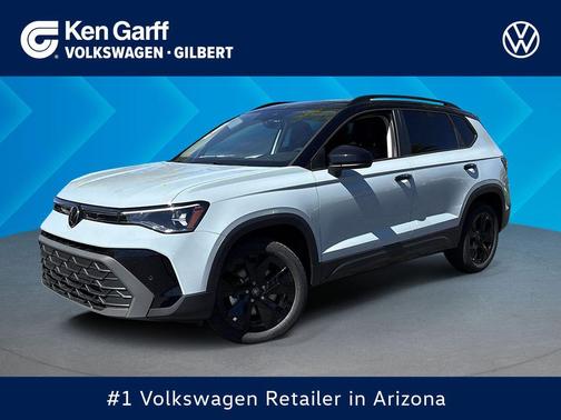 Monument Gray w/Dp Blk Rf 2026 Volkswagen Taos SE Black