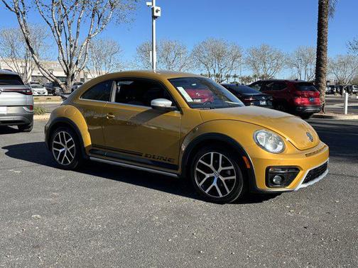 2016 Volkswagen Beetle 1.8T Dune
