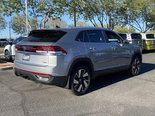 2026 Volkswagen Atlas Cross Sport 2.0T SE w/Technology 4MOTION