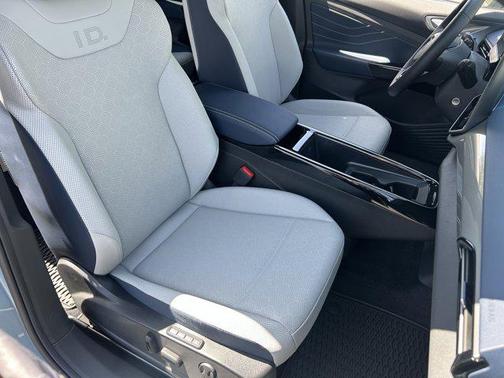 2025 Volkswagen ID.4 Pro