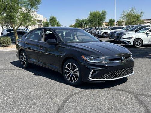 2025 Volkswagen Jetta 1.5T SE