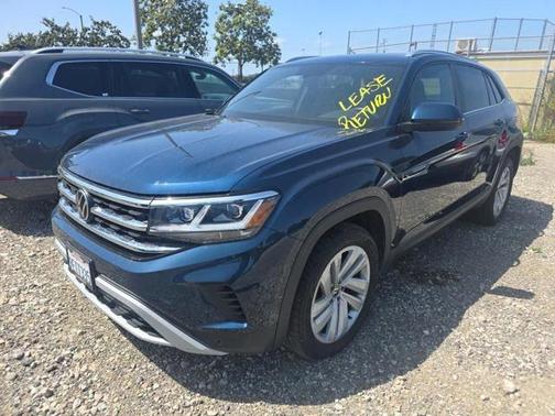 Blue Metallic 2023 Volkswagen Atlas Cross Sport 3.6L V6 SE w/Technology