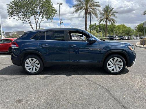 Blue Metallic 2023 Volkswagen Atlas Cross Sport 3.6L V6 SE w/Technology