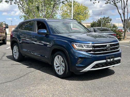 Blue Metallic 2023 Volkswagen Atlas Cross Sport 3.6L V6 SE w/Technology