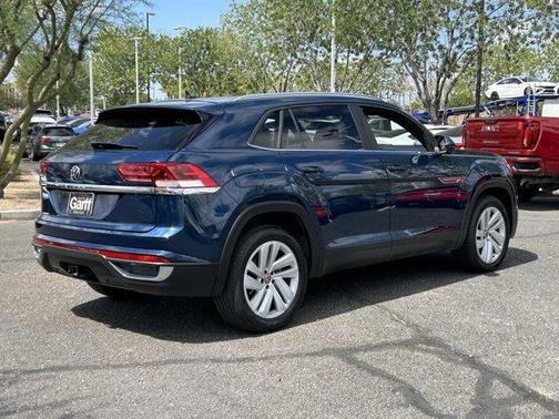 Blue Metallic 2023 Volkswagen Atlas Cross Sport 3.6L V6 SE w/Technology