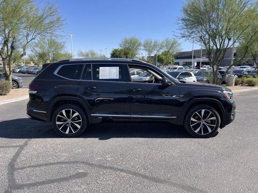 Deep Black 2025 Volkswagen Atlas 2.0T SEL Premium R-Line 4MOTION