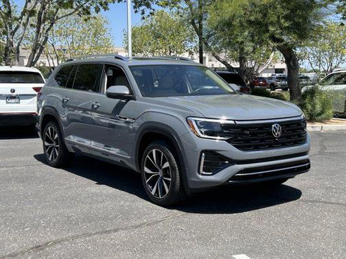 Pure Gray 2025 Volkswagen Atlas 2.0T SEL Premium R-Line 4MOTION