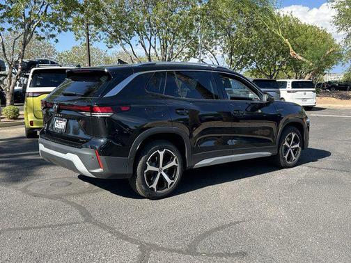 2025 Volkswagen Tiguan 2.0T SE 4MOTION