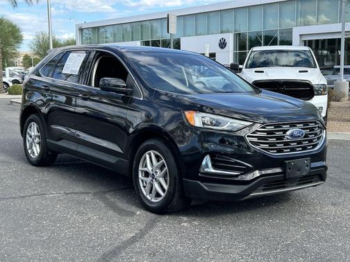 Black Metallic 2022 Ford Edge SEL
