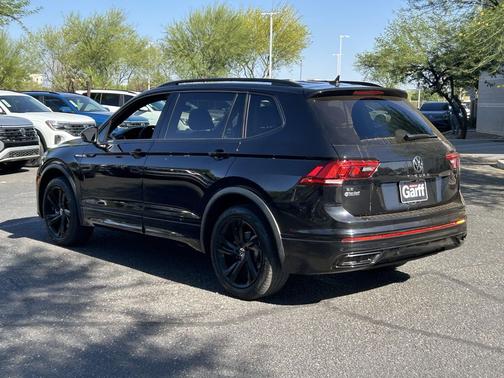Deep Black 2024 Volkswagen Tiguan 2.0T SE R-Line Black