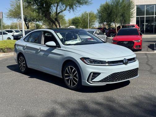 2025 Volkswagen Jetta 1.5T SE