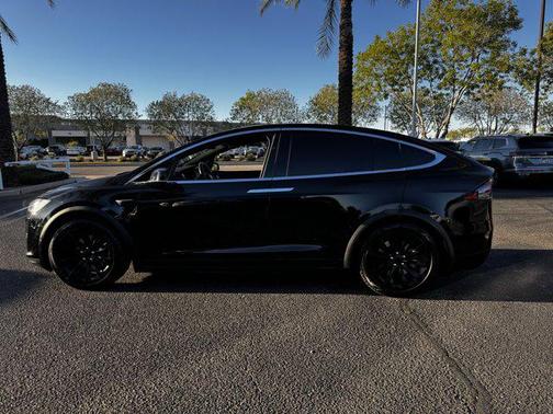 2018 Tesla Model X 75D