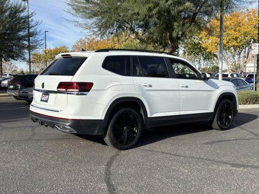 2023 Volkswagen Atlas 3.6L SE w/Technology