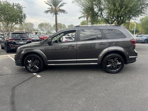 2020 Dodge Journey Crossroad