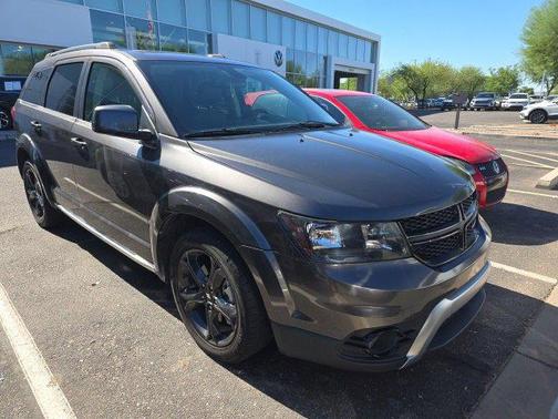 2020 Dodge Journey Crossroad