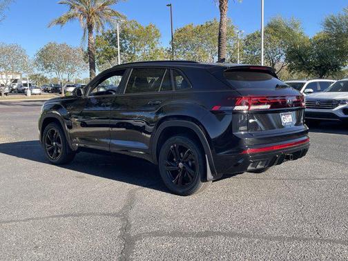 2026 Volkswagen Atlas Cross Sport 2.0T SEL