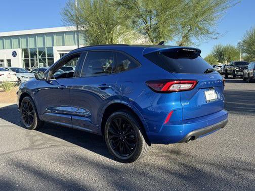 2023 Ford Escape ST-Line Elite