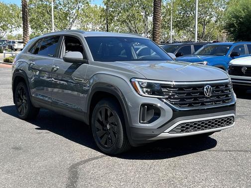 Pure Gray 2026 Volkswagen Atlas Cross Sport 2.0T SE w/Technology