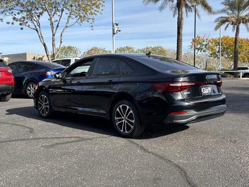 Deep Black Pearl 2026 Volkswagen Jetta 1.4T S