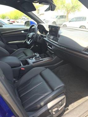 Ultra Blue Metallic 2022 Audi Q5 45 S line Premium Plus
