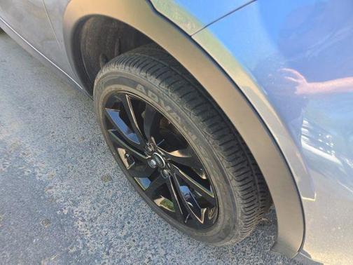 Byron Blue Metallic 2018 Land Rover Discovery Sport HSE