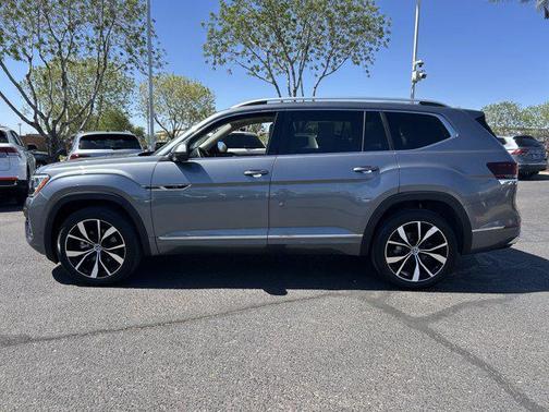 2025 Volkswagen Atlas 2.0T SEL Premium R-Line 4MOTION
