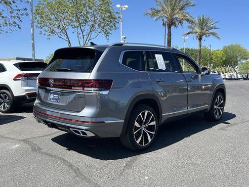 2025 Volkswagen Atlas 2.0T SEL Premium R-Line 4MOTION