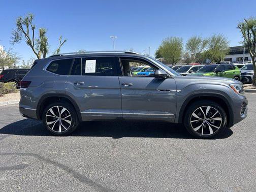 2025 Volkswagen Atlas 2.0T SEL Premium R-Line 4MOTION