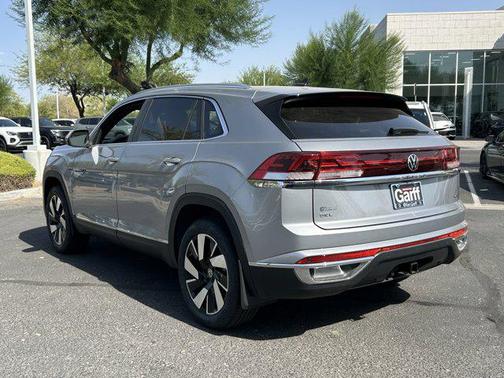 2025 Volkswagen Atlas Cross Sport 2.0T SEL