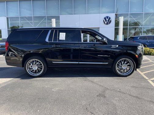 2021 GMC Yukon XL Denali