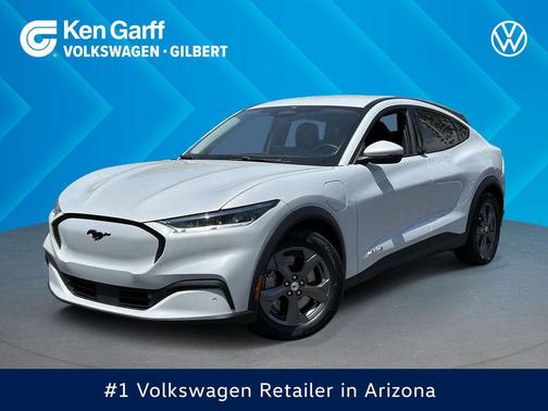 Space White Metallic 2022 Ford Mustang Mach-E Select