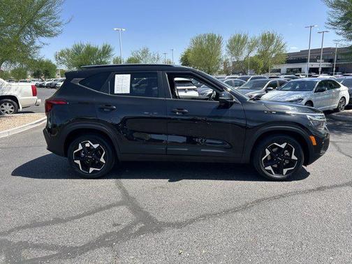 2025 Kia Seltos S