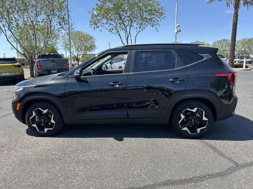 2025 Kia Seltos S
