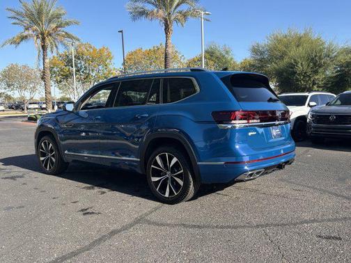 2025 Volkswagen Atlas 2.0T SEL Premium R-Line 4MOTION