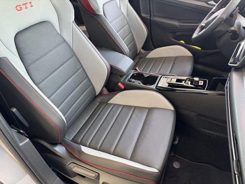 2025 Volkswagen Golf GTI 2.0T S DSG