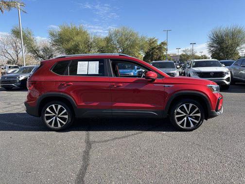 2022 Volkswagen Taos 1.5T SE