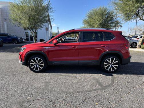 2022 Volkswagen Taos 1.5T SE