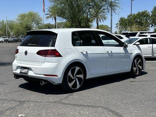 White 2018 Volkswagen Golf GTI 2.0T S 4-Door