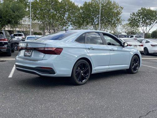 2026 Volkswagen Jetta 1.4T SE