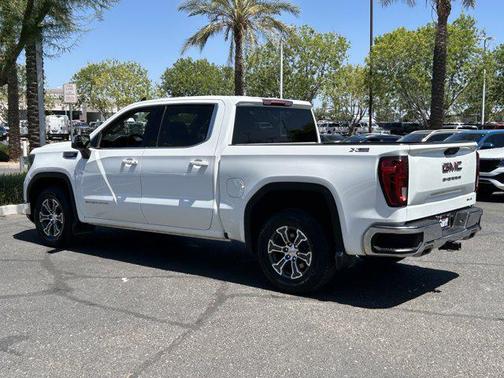 Summit White 2023 GMC Sierra 1500 SLE