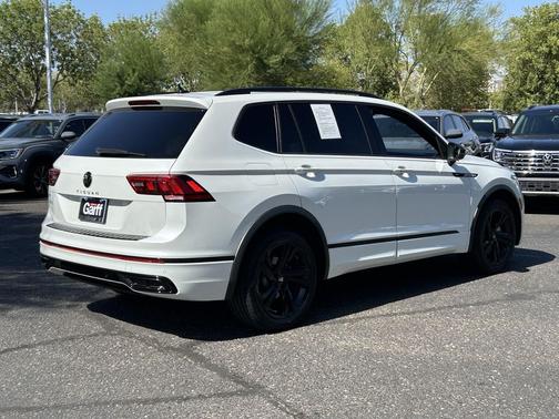 Opal White Pearl 2023 Volkswagen Tiguan 2.0T SE R-Line Black