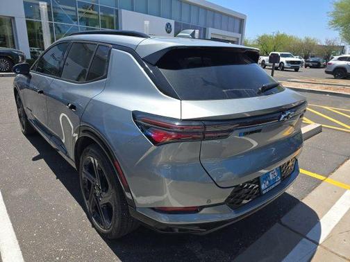 Sterling Gray Metallic 2025 Chevrolet Equinox EV RS