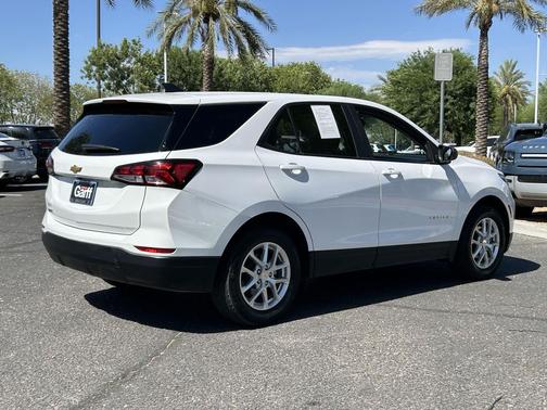 Summit White 2024 Chevrolet Equinox LS
