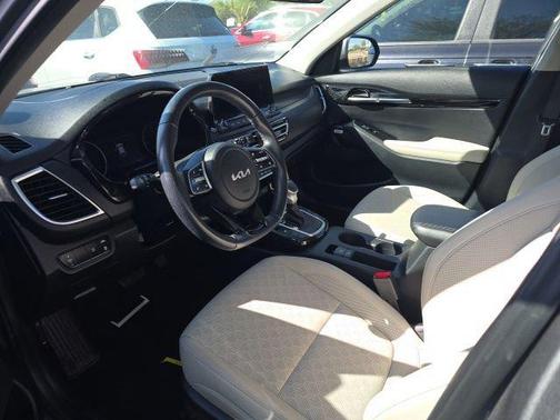 Steel Gray 2022 Kia Seltos SX Turbo