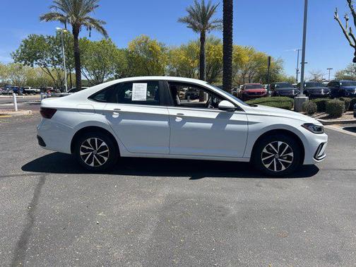 2025 Volkswagen Jetta 1.5T S