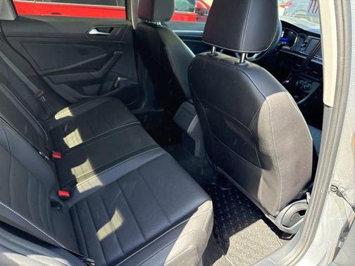 Silver Metallic 2024 Volkswagen Jetta 1.5T SE