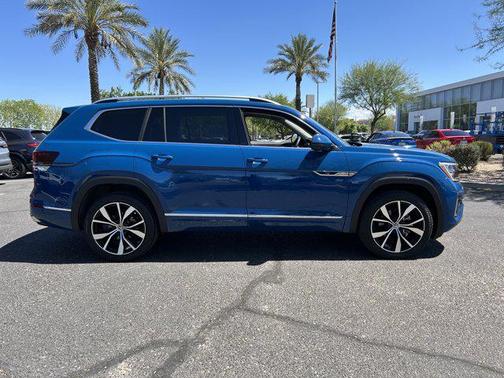 mountain lake blue metallic 2026 Volkswagen Atlas 2.0T SEL Premium R-Line 4MOTION