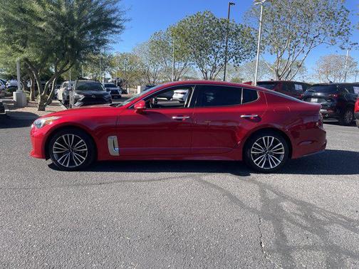 2019 Kia Stinger Base