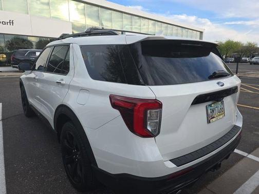 Star White Metallic Tri-Coat 2020 Ford Explorer ST